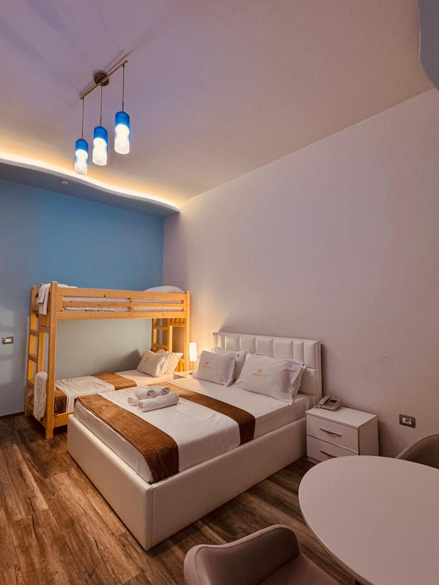 Prince Of Lake Hotel Canaj Екстериор снимка