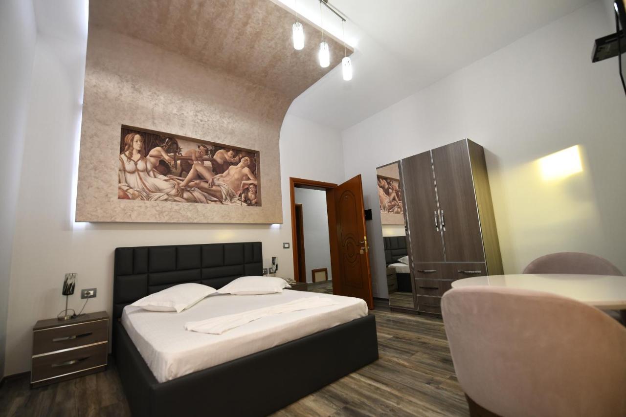 Prince Of Lake Hotel Canaj Екстериор снимка